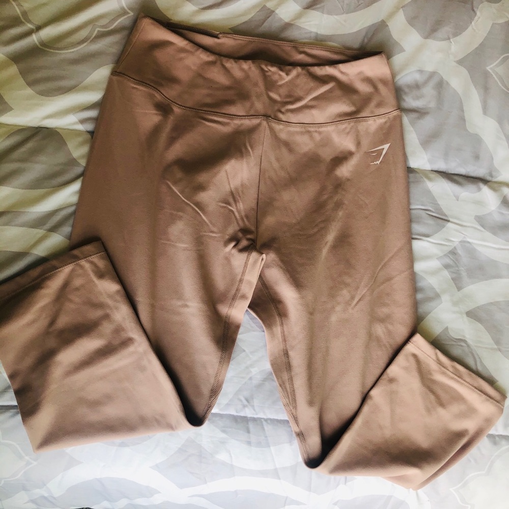 Women’s beige GymShark leggings